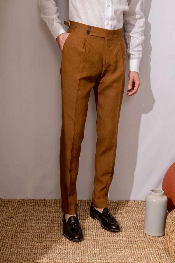 Mar | Pantalones personalizados con ajustes laterales